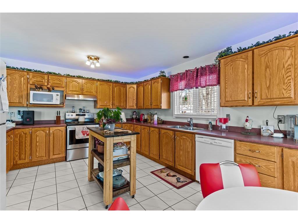 









21


Windemere

Place,
Conception Bay South,




NL
A1W 4V4

