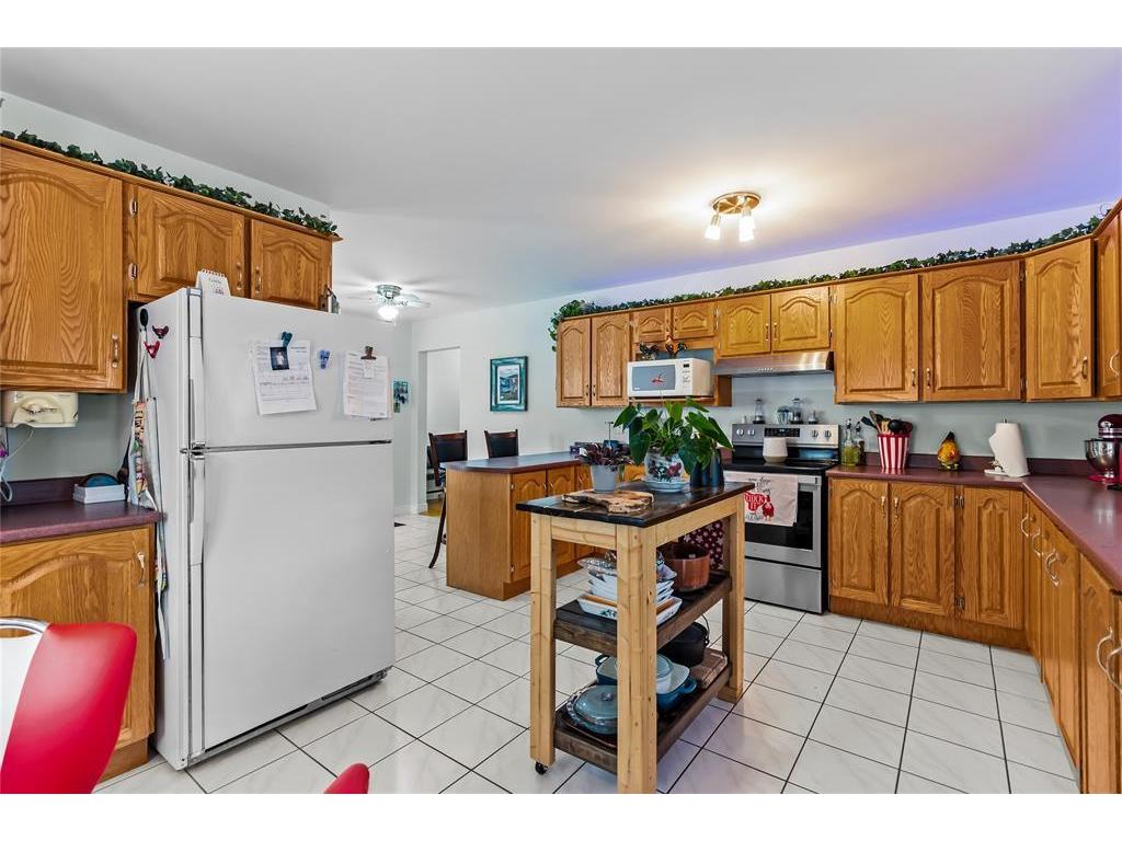 









21


Windemere

Place,
Conception Bay South,




NL
A1W 4V4

