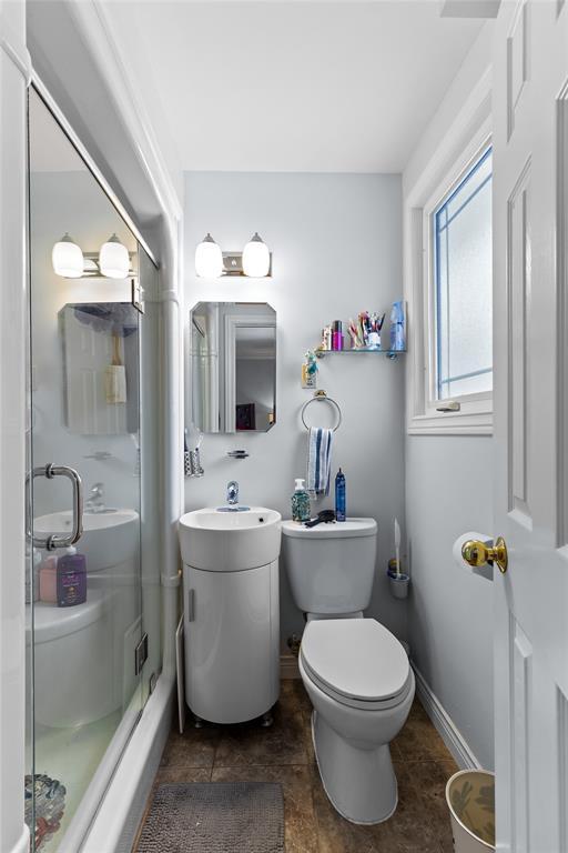 









21


Windemere

Place,
Conception Bay South,




NL
A1W 4V4

