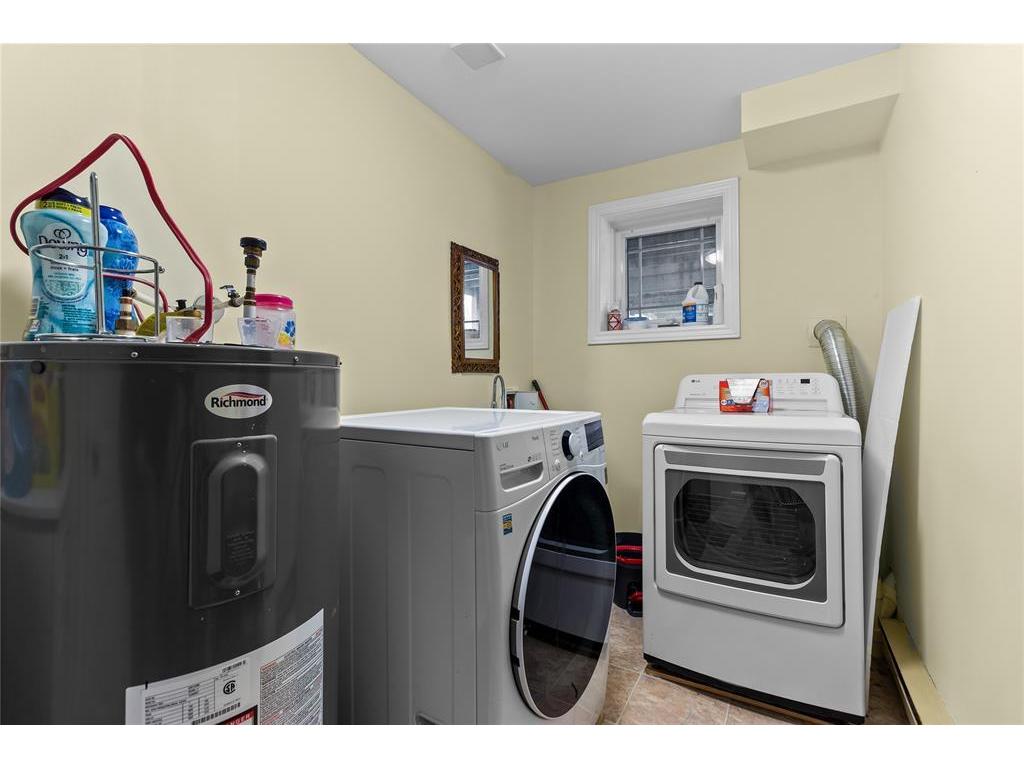 









21


Windemere

Place,
Conception Bay South,




NL
A1W 4V4

