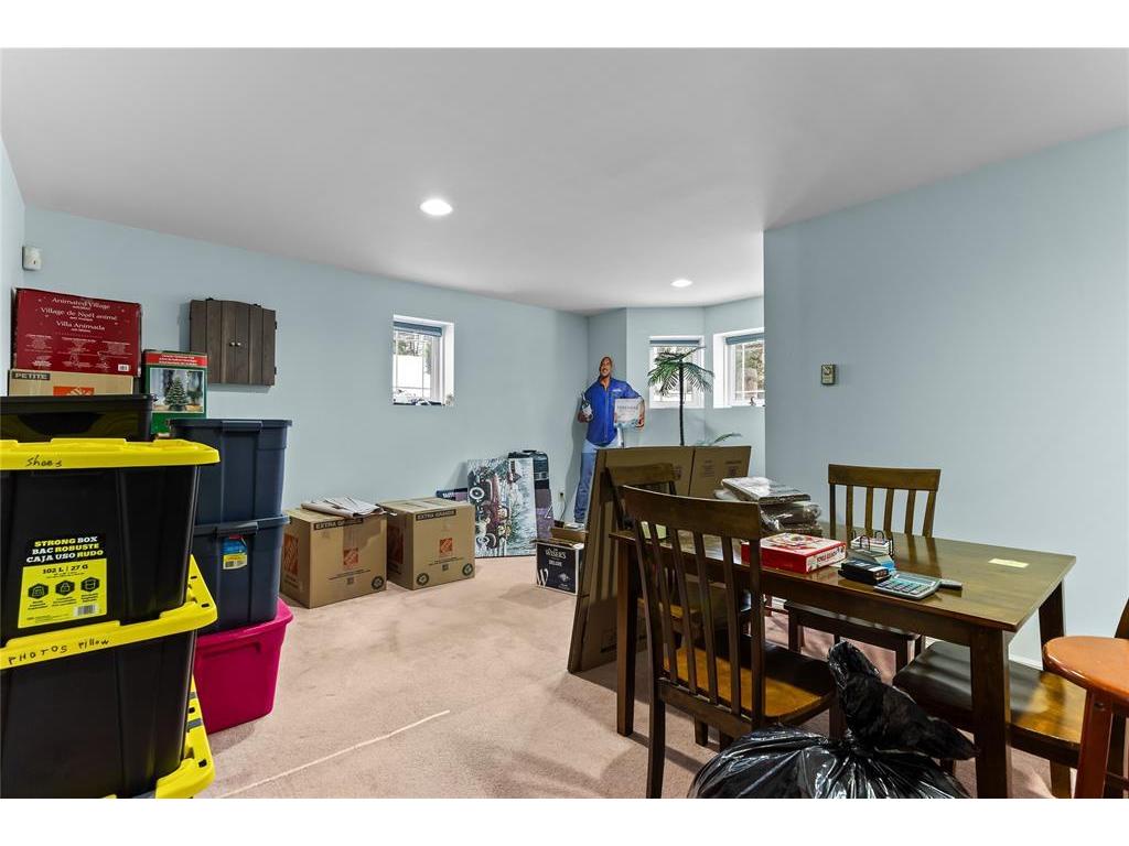 









21


Windemere

Place,
Conception Bay South,




NL
A1W 4V4

