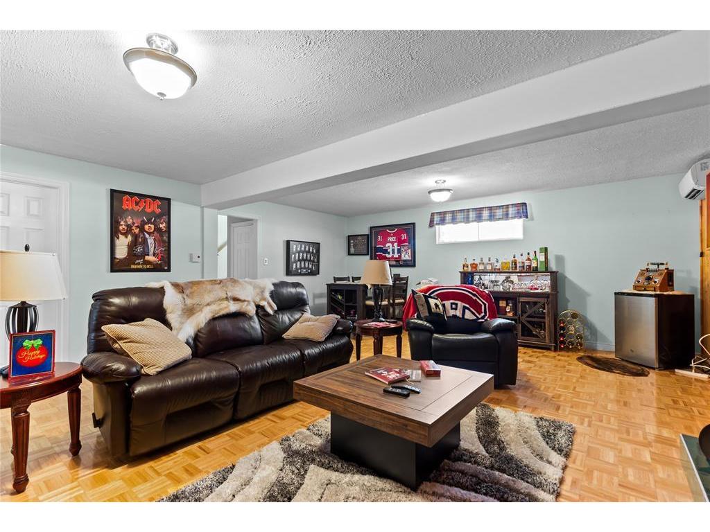 









21


Windemere

Place,
Conception Bay South,




NL
A1W 4V4

