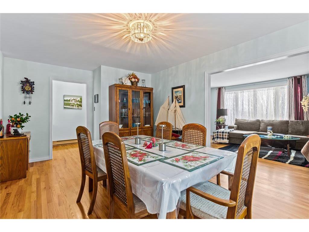 









21


Windemere

Place,
Conception Bay South,




NL
A1W 4V4

