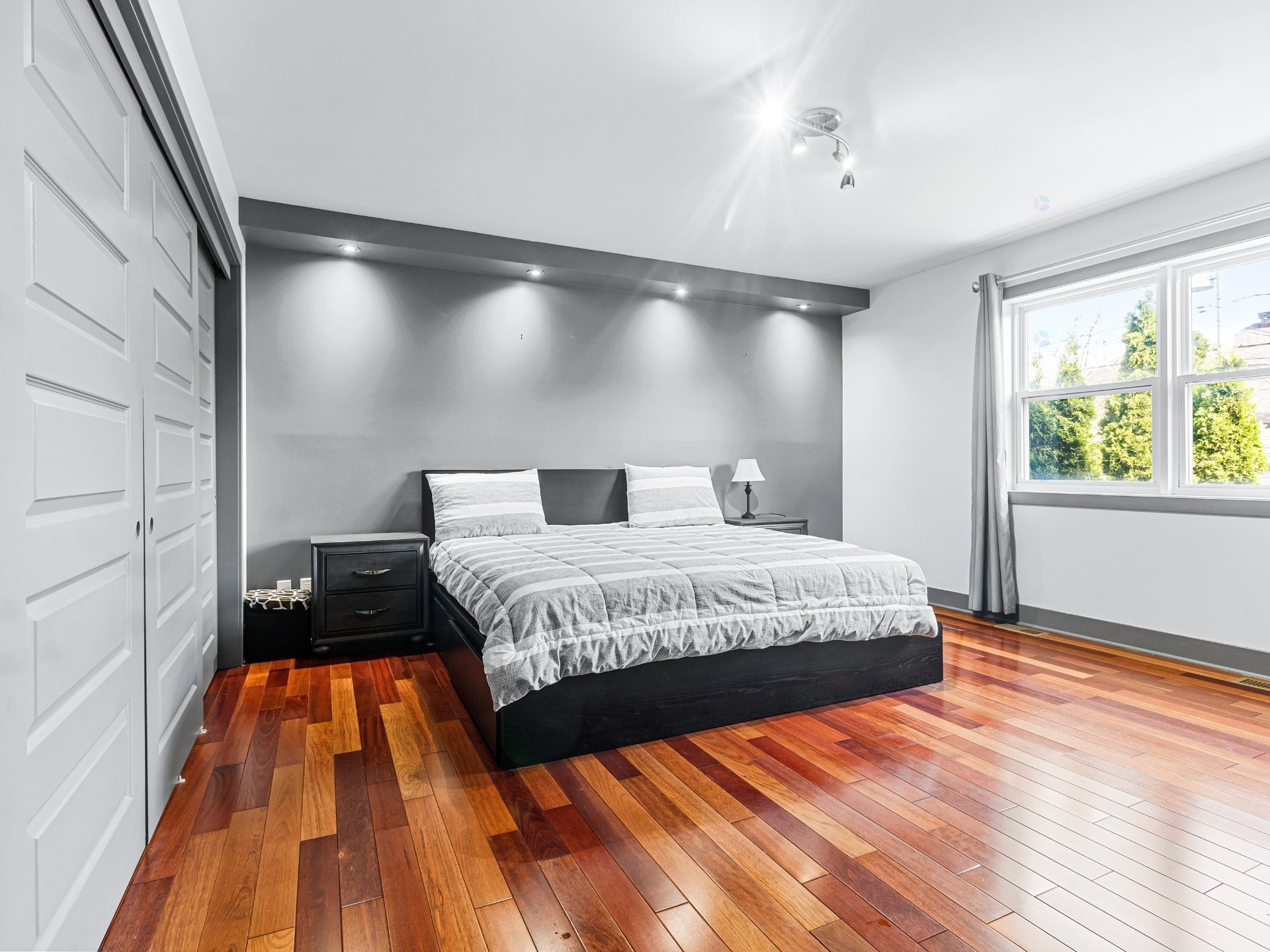 









3262


Rue De La Brisardière

,
Longueuil (Saint-Hubert),




QC
J3Y0C2

