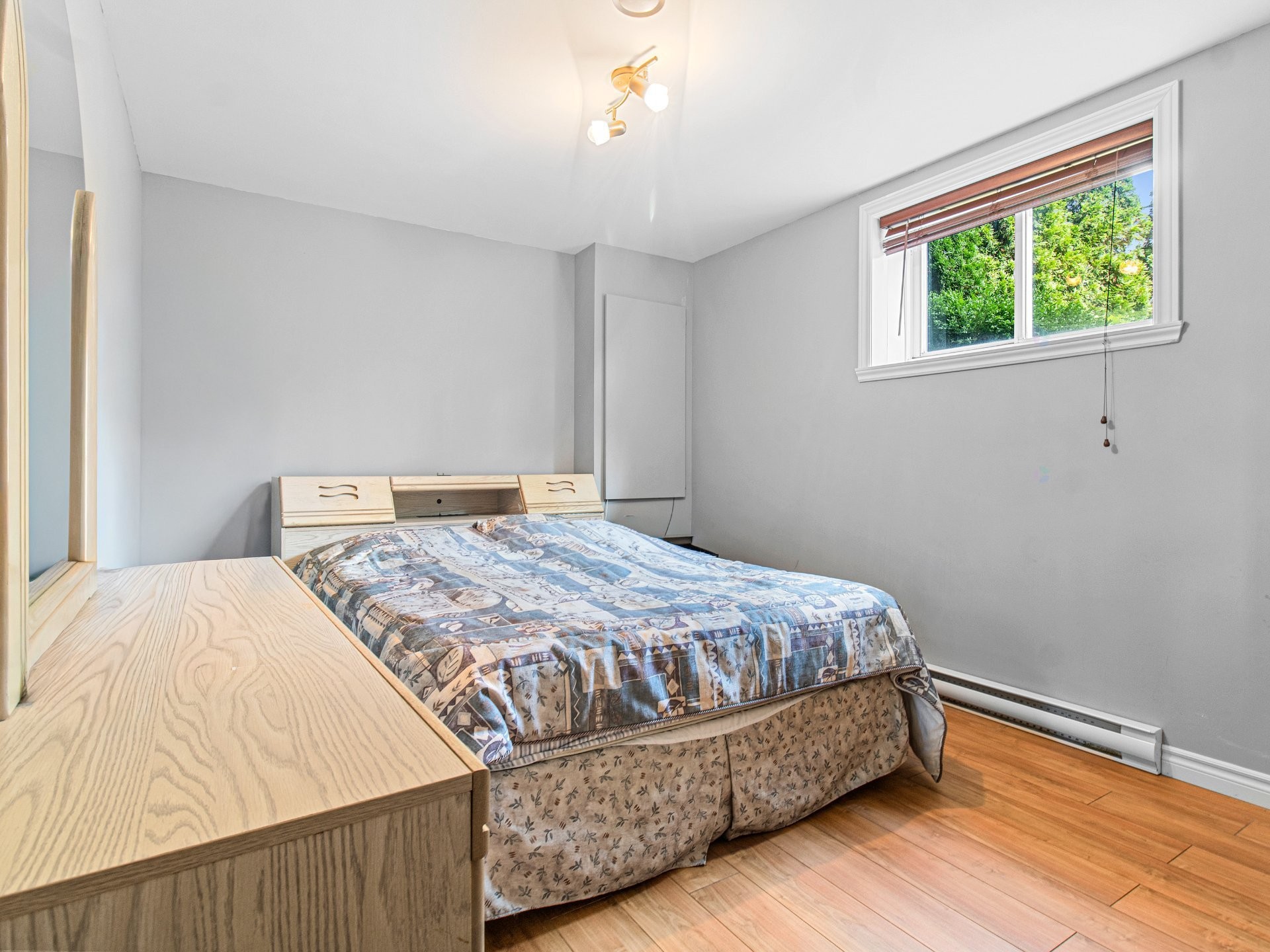 









3262


Rue De La Brisardière

,
Longueuil (Saint-Hubert),




QC
J3Y0C2

