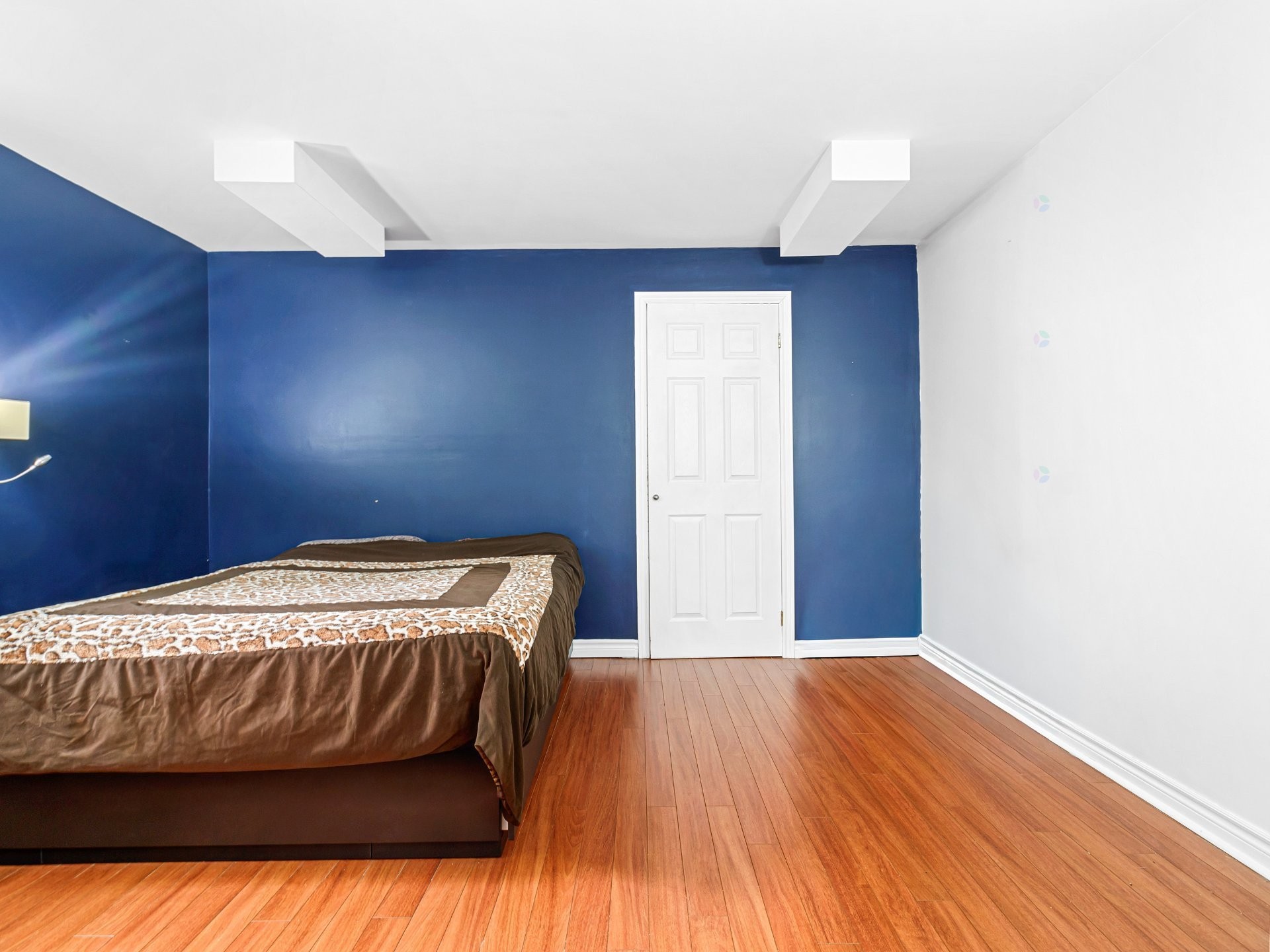 









3262


Rue De La Brisardière

,
Longueuil (Saint-Hubert),




QC
J3Y0C2

