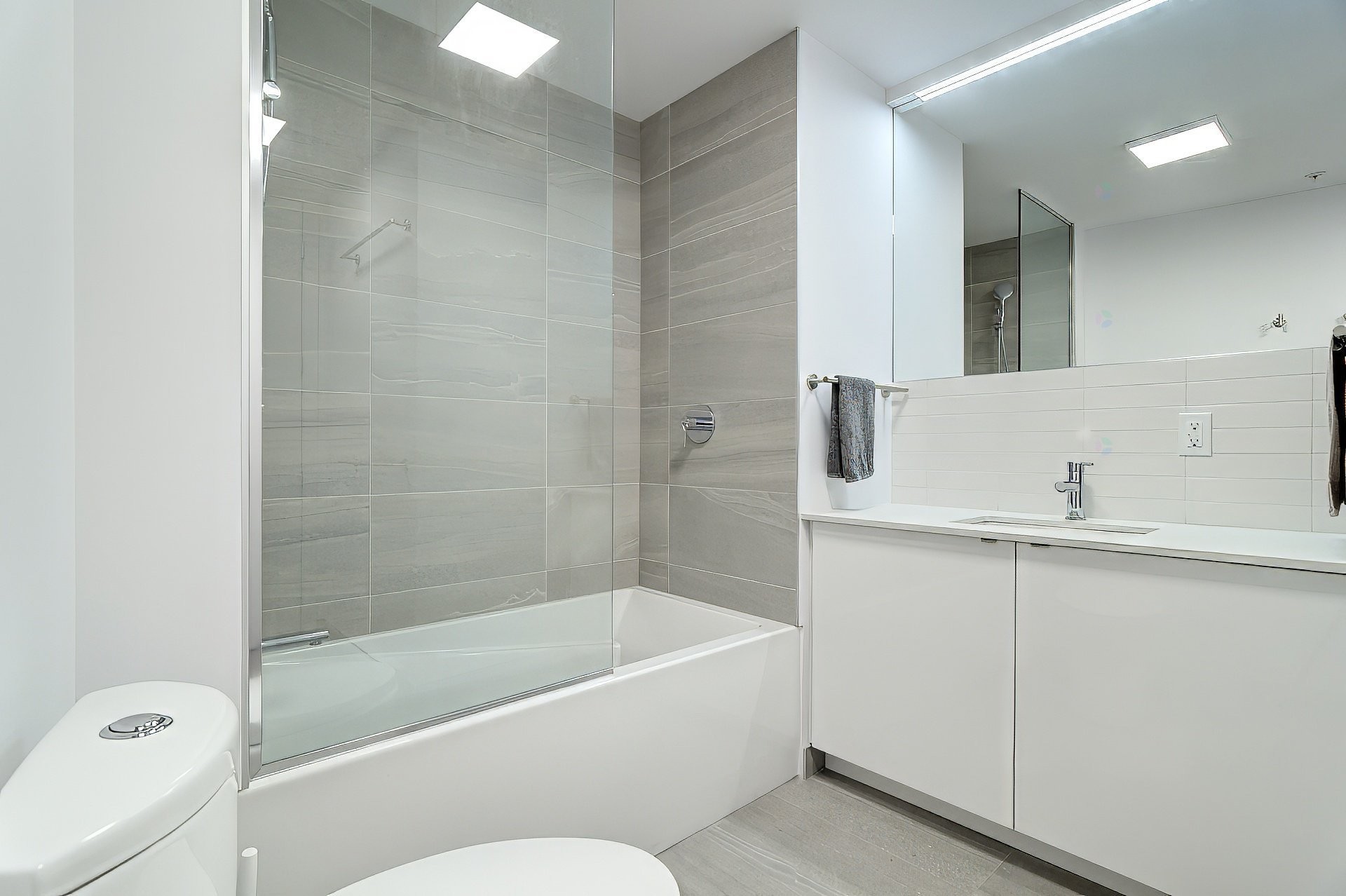 









1320


Rue Olier

, 802,
Montréal (Le Sud-Ouest),




QC
H3C0Y8

