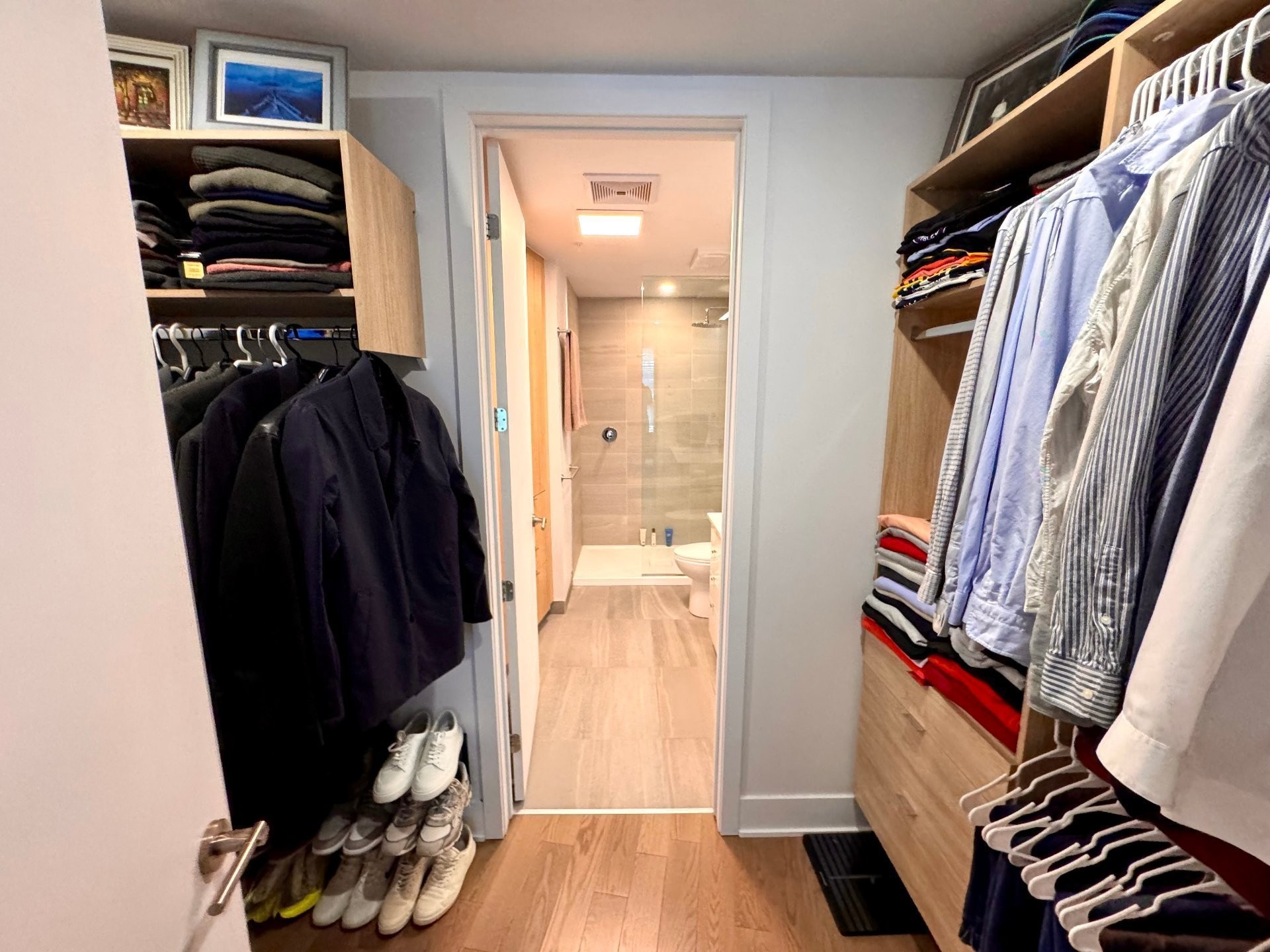 









1320


Rue Olier

, 802,
Montréal (Le Sud-Ouest),




QC
H3C0Y8

