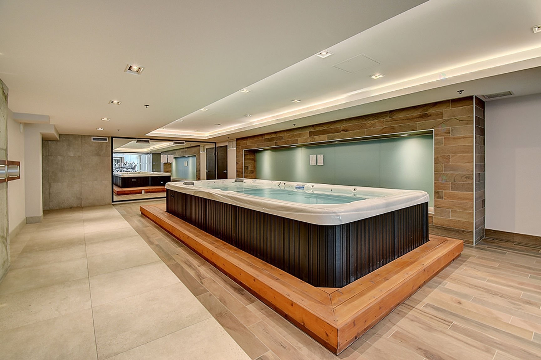 









1320


Rue Olier

, 802,
Montréal (Le Sud-Ouest),




QC
H3C0Y8

