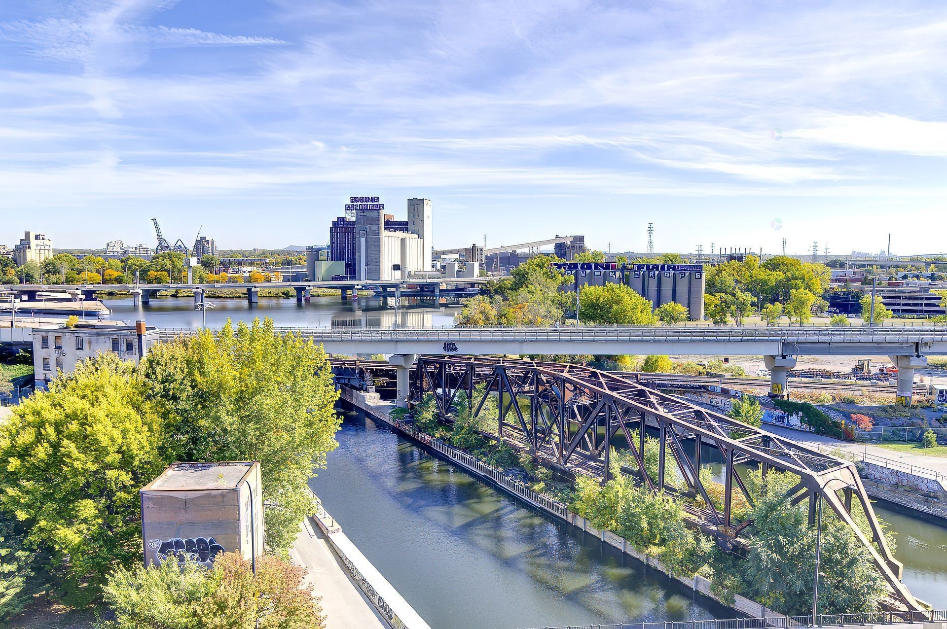 









1320


Rue Olier

, 802,
Montréal (Le Sud-Ouest),




QC
H3C0Y8

