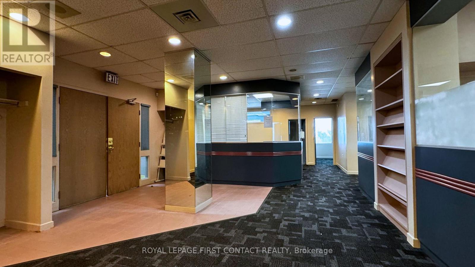 












203 - 190 CUNDLES ROAD E

,
Barrie,




Ontario
L4M4S5

