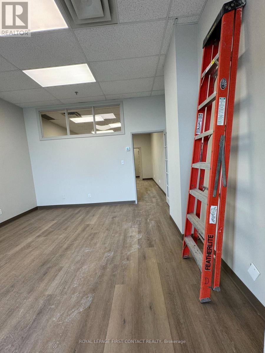 












202 - 140 DUNLOP STREET E

,
Barrie,




Ontario
L4M6H1

