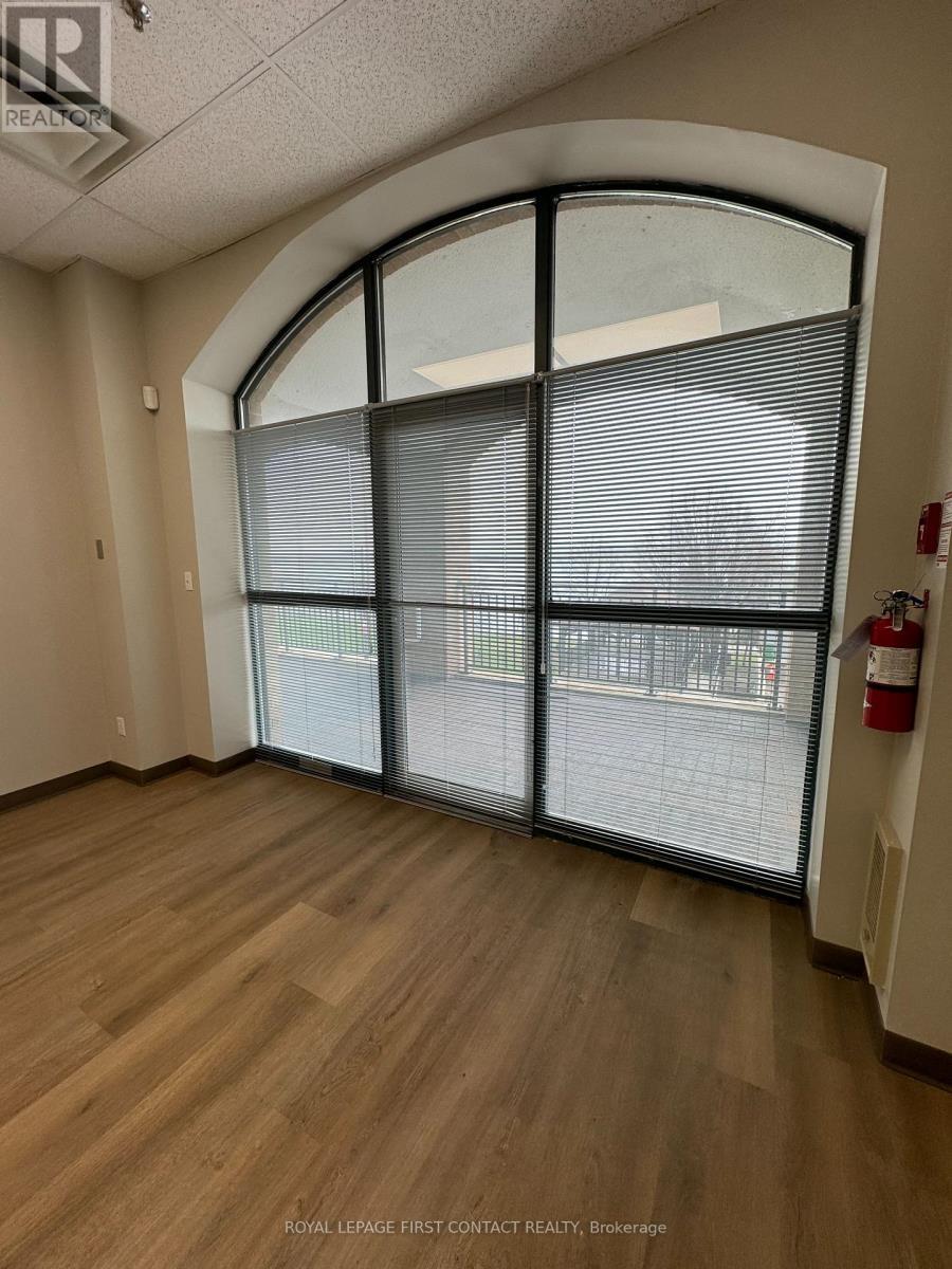 












202 - 140 DUNLOP STREET E

,
Barrie,




Ontario
L4M6H1

