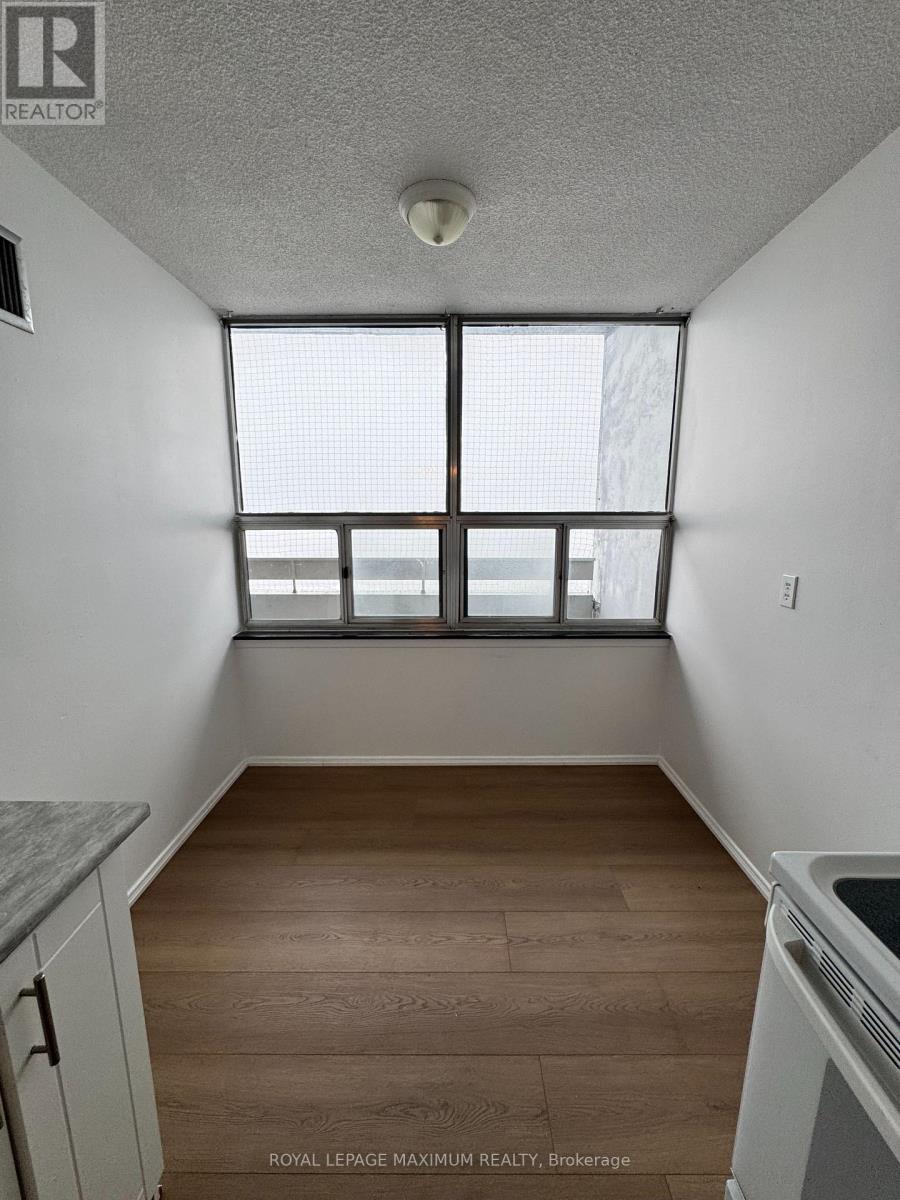 












1912 - 15 KENSINGTON ROAD

,
Brampton,




Ontario
L6T3W2

