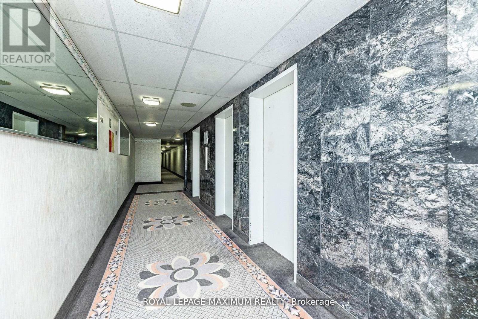 












1912 - 15 KENSINGTON ROAD

,
Brampton,




Ontario
L6T3W2

