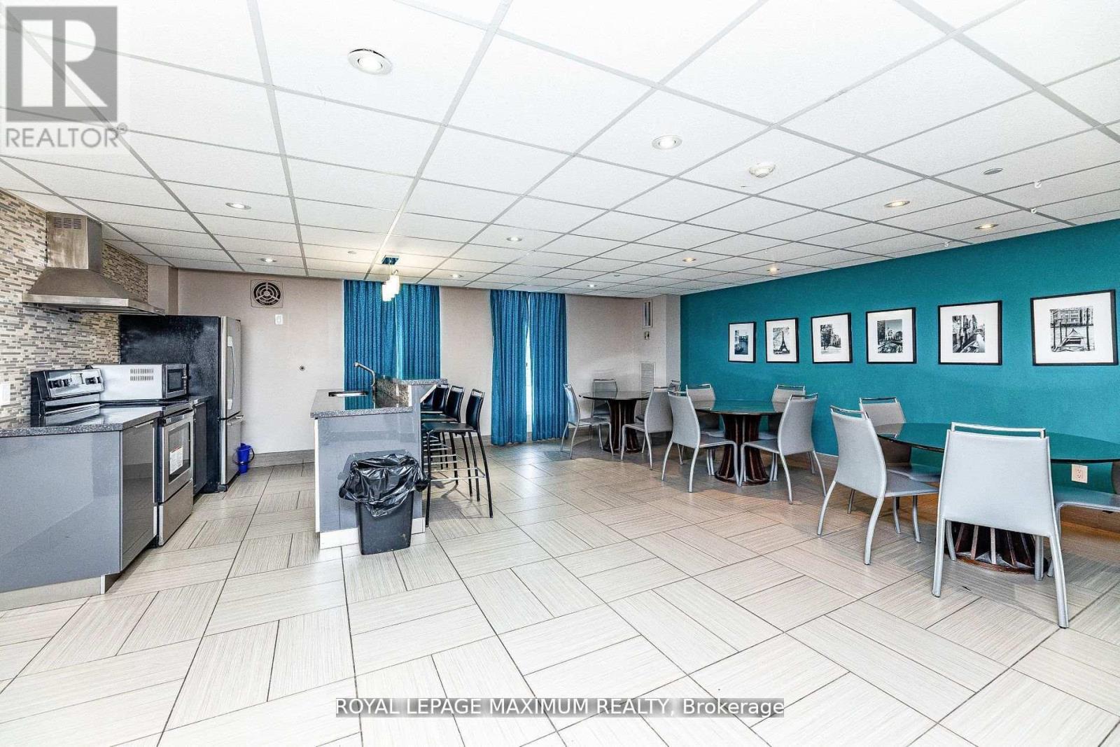 












1912 - 15 KENSINGTON ROAD

,
Brampton,




Ontario
L6T3W2

