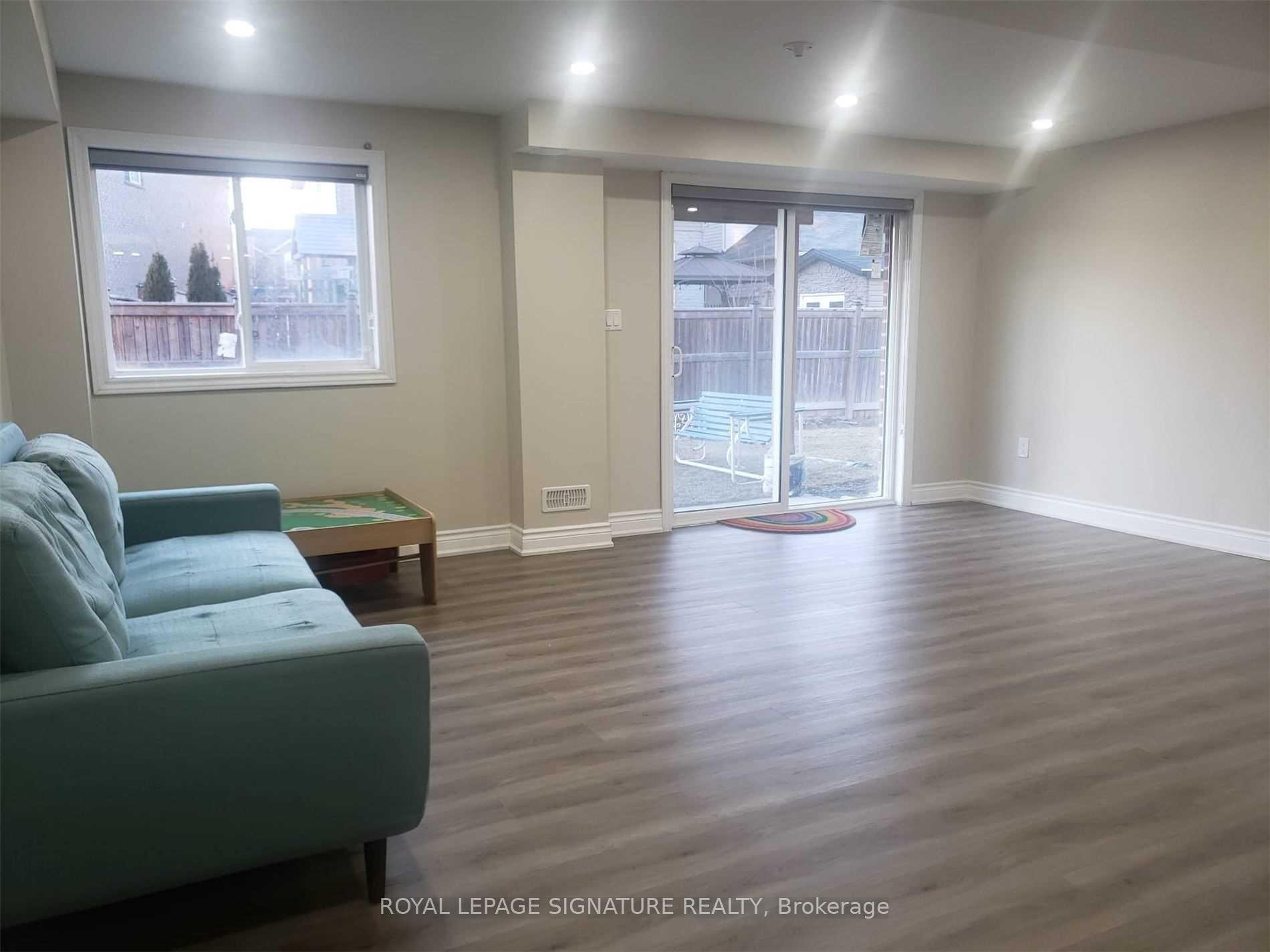 









29


Bradbury

Road,
Hamilton,




ON
L8J 0L1

