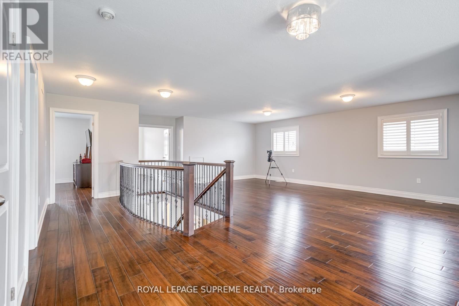 












1417 GILFORD ROAD

,
Innisfil,




Ontario
L0L1R0

