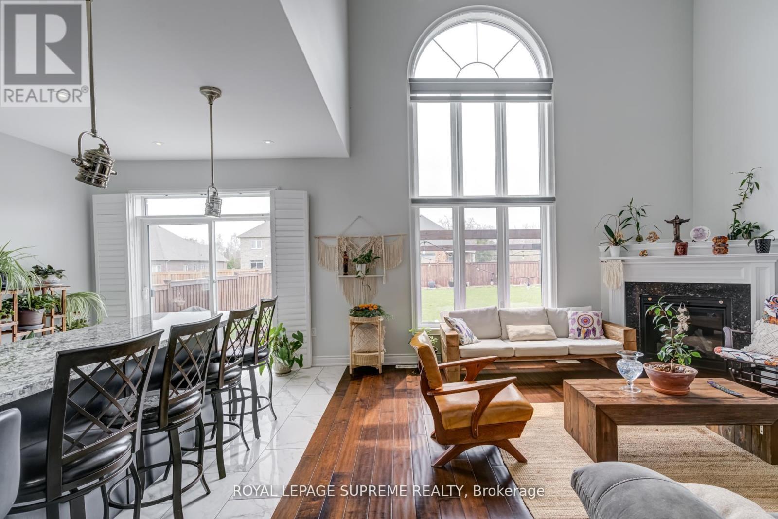 












1417 GILFORD ROAD

,
Innisfil,




Ontario
L0L1R0

