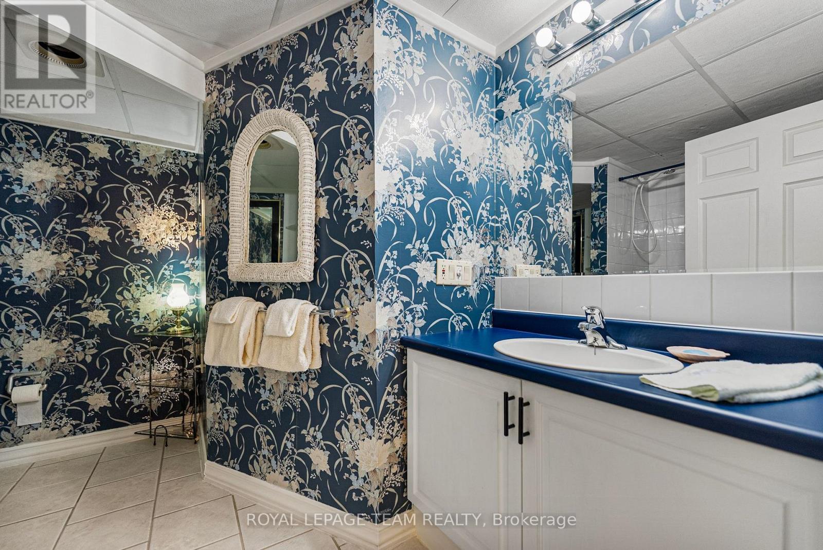 












591 BELLAMY ROAD

,
McNab/Braeside,




Ontario
K0A2X0

