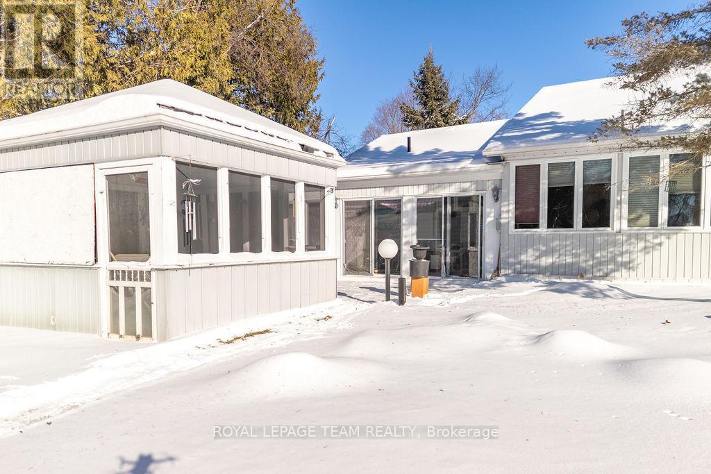 












591 BELLAMY ROAD

,
McNab/Braeside,




Ontario
K0A2X0

