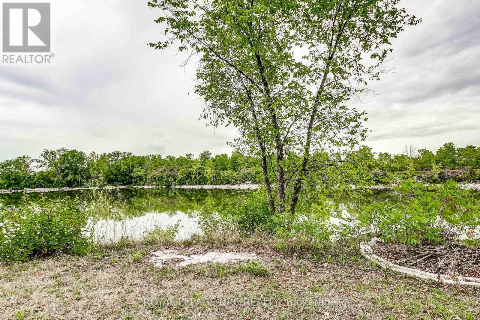 












645 CLARENCE STREET

,
Port Colborne (Sugarloaf),




Ontario
L3K6B8

