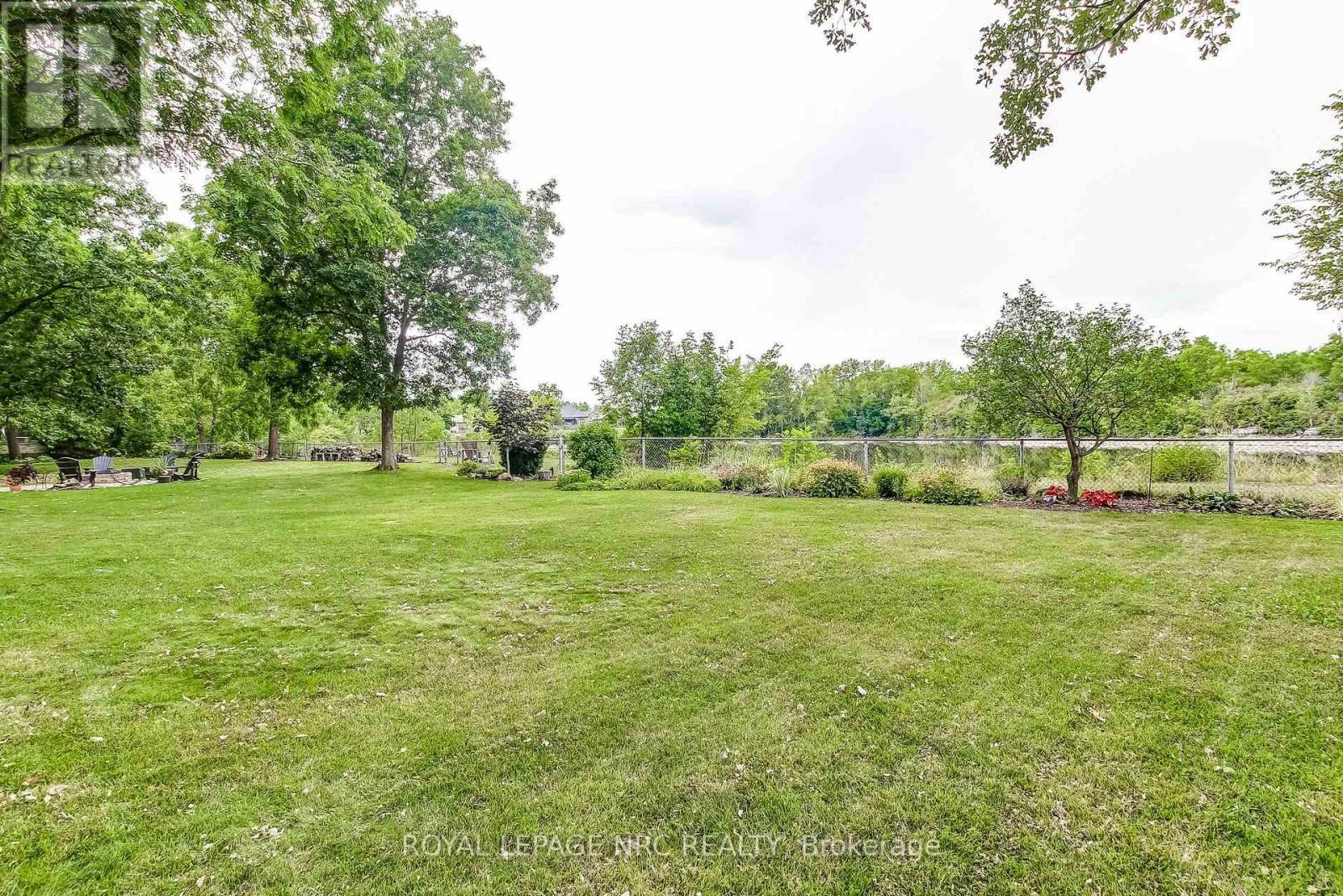 












645 CLARENCE STREET

,
Port Colborne (Sugarloaf),




Ontario
L3K6B8

