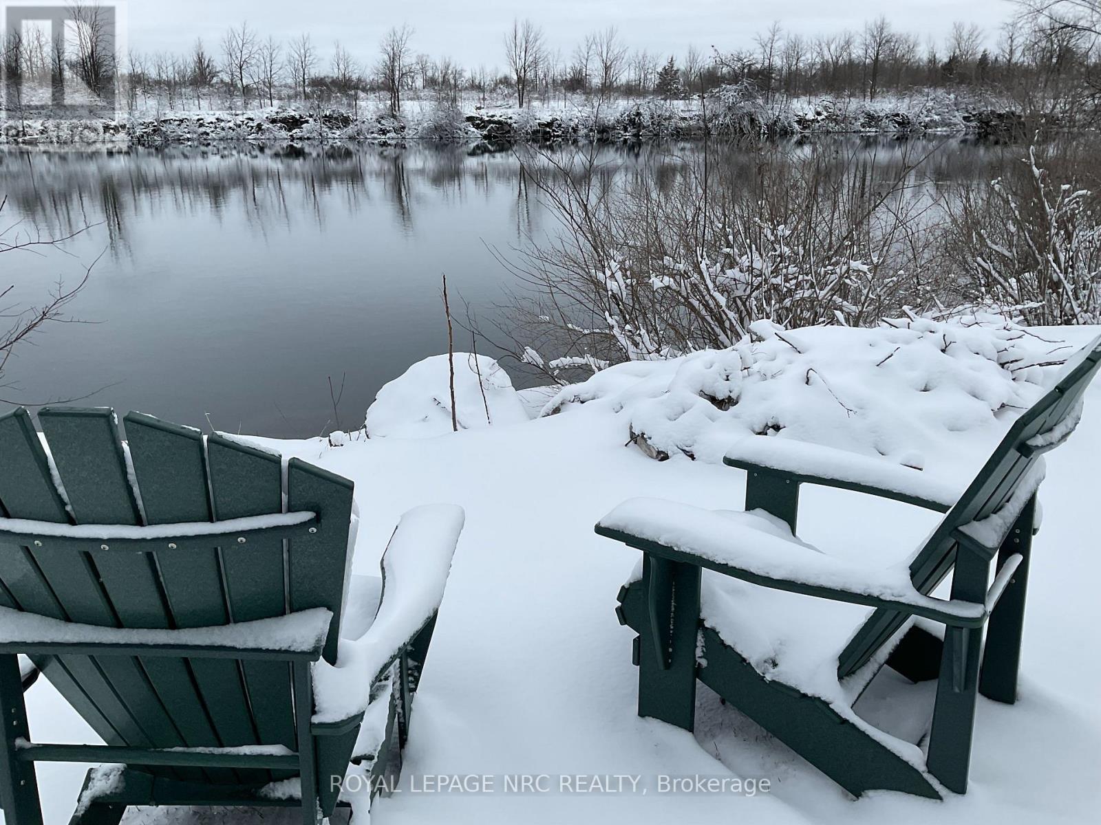 












645 CLARENCE STREET

,
Port Colborne (Sugarloaf),




Ontario
L3K6B8

