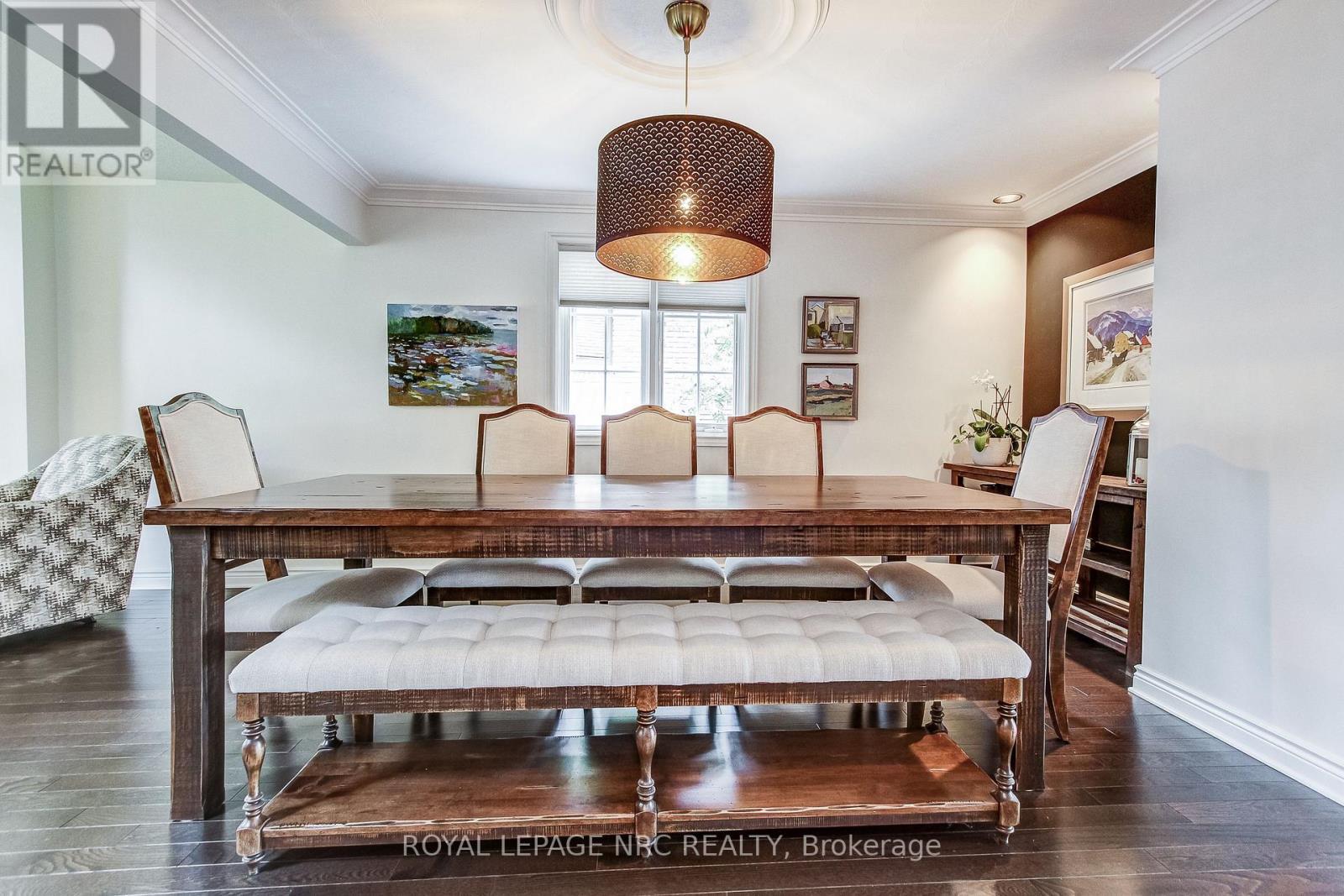 












645 CLARENCE STREET

,
Port Colborne (Sugarloaf),




Ontario
L3K6B8

