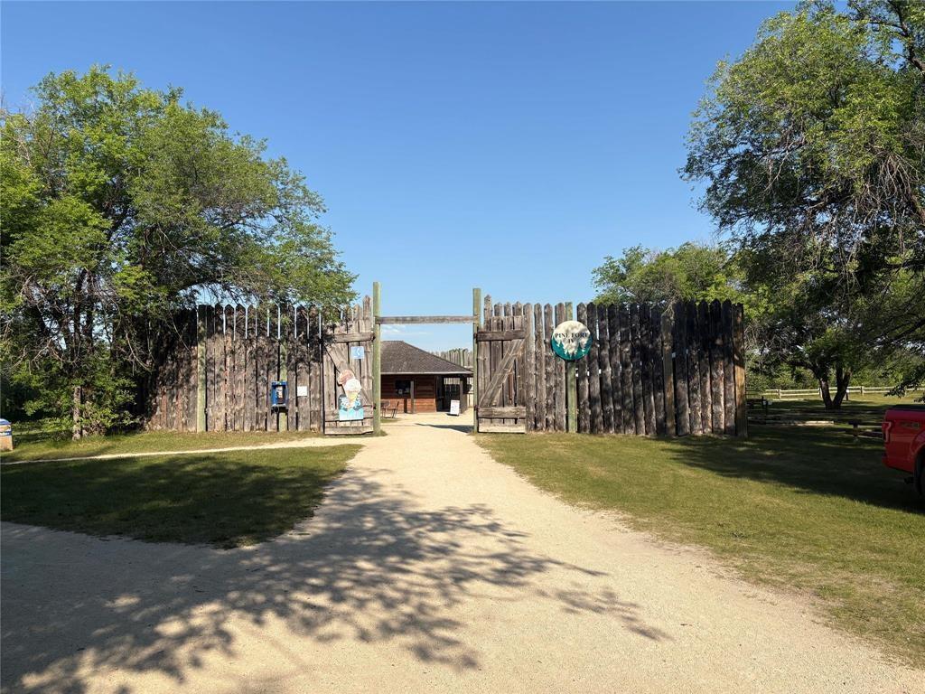 












1 NW 12 8 14 Road

,
Glenboro,




Manitoba
R0K0X0

