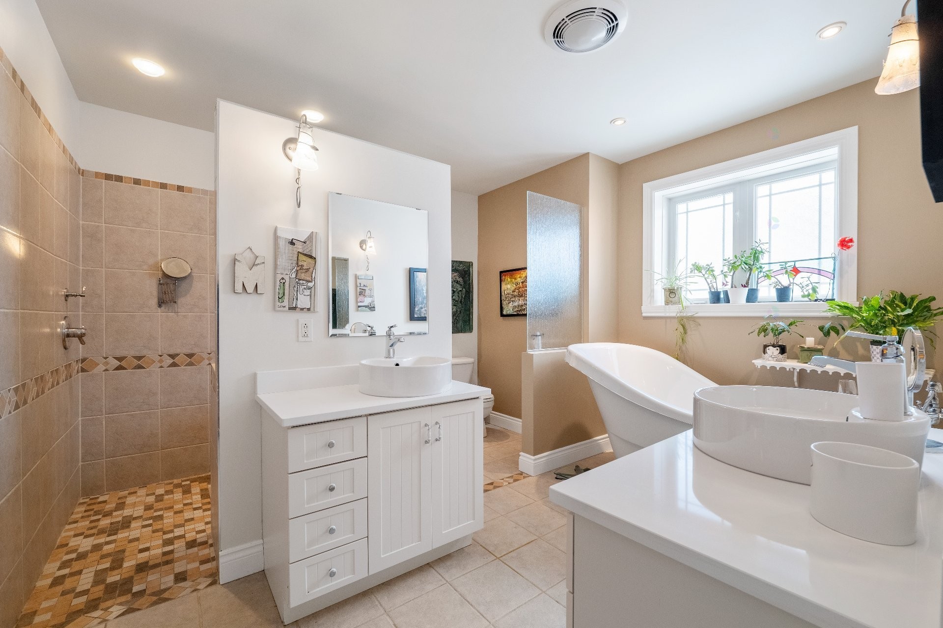 









63


Rue Granger

,
Saint-Philippe,




QC
J0L2K0

