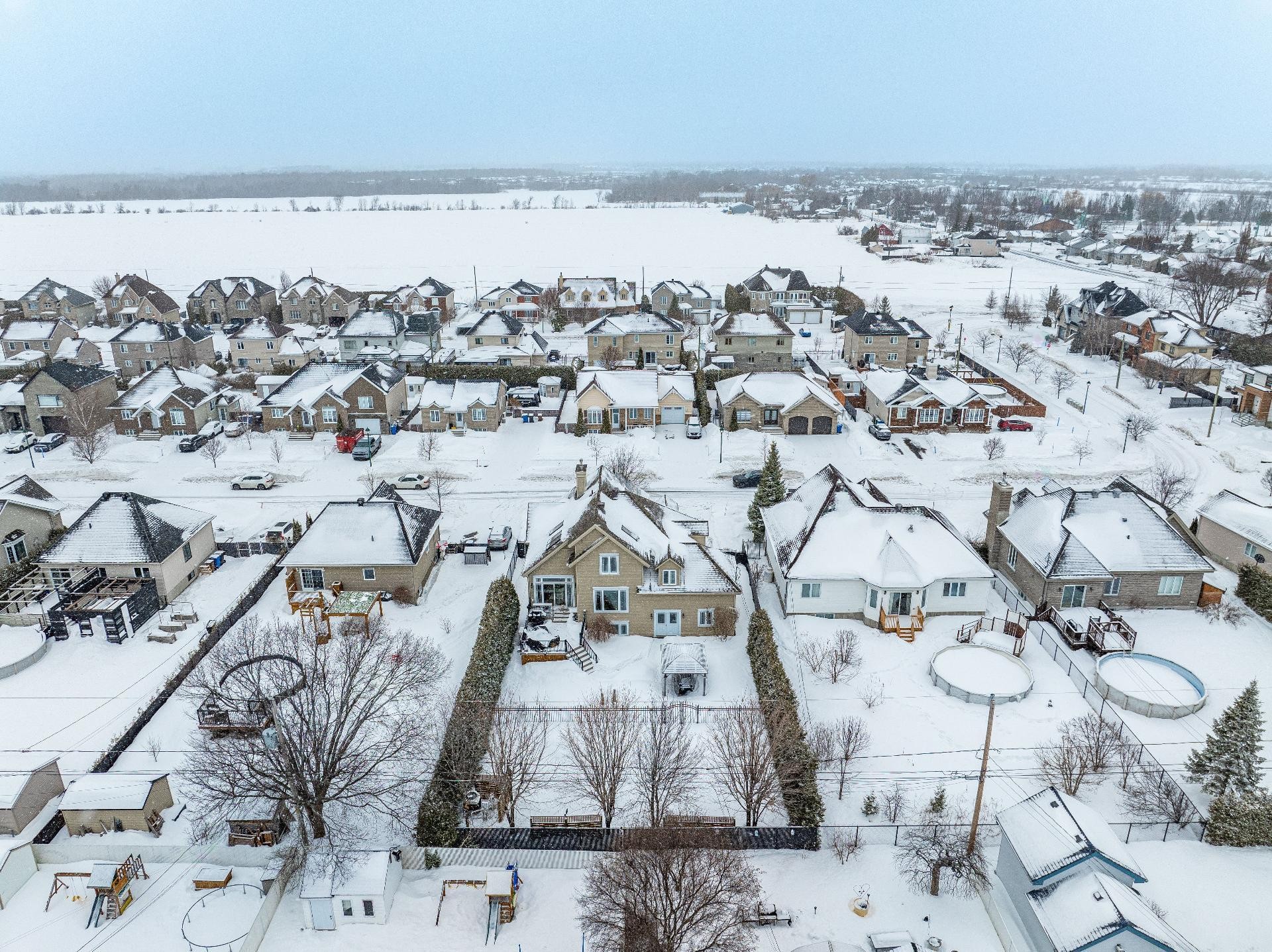 









63


Rue Granger

,
Saint-Philippe,




QC
J0L2K0

