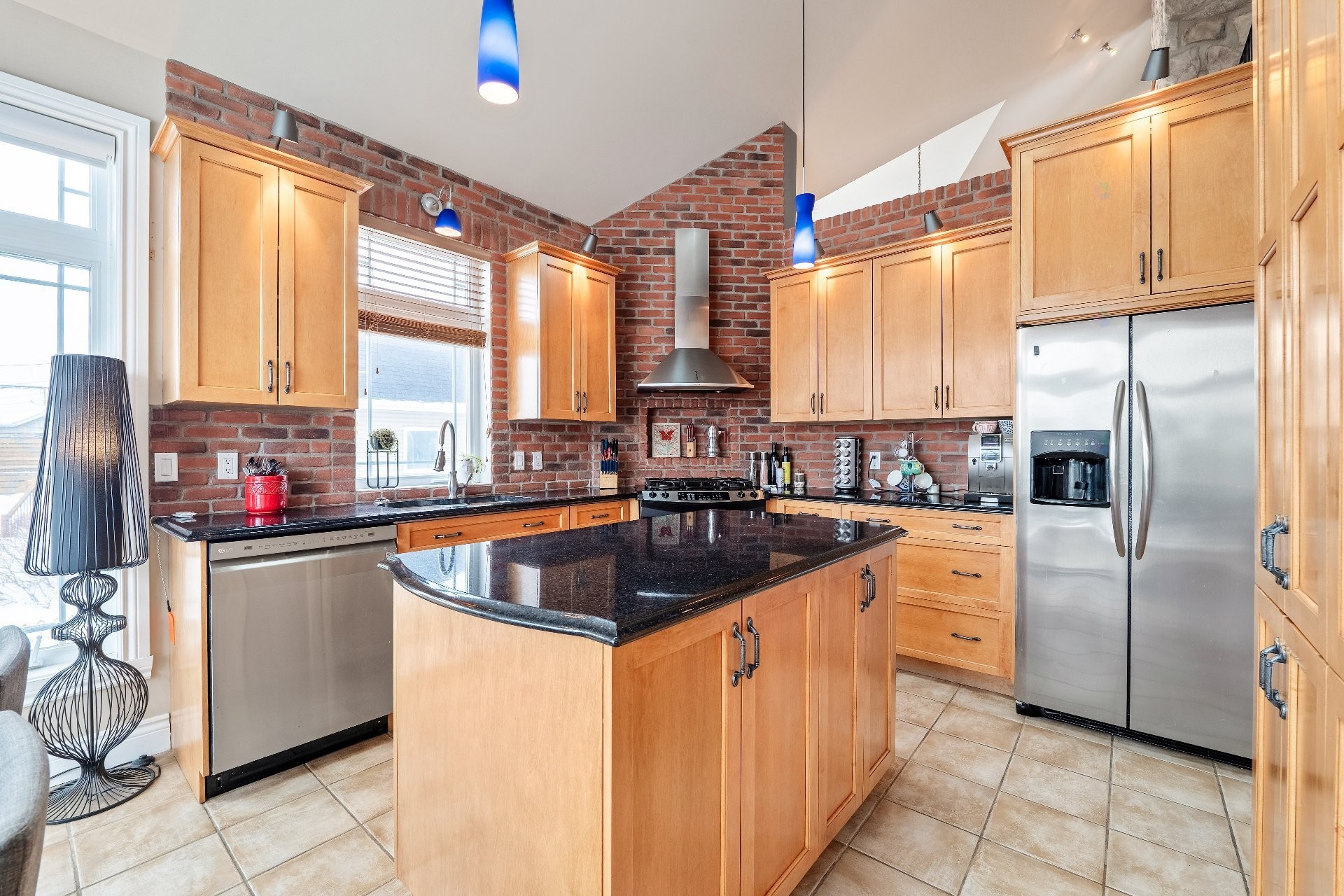 









63


Rue Granger

,
Saint-Philippe,




QC
J0L2K0

