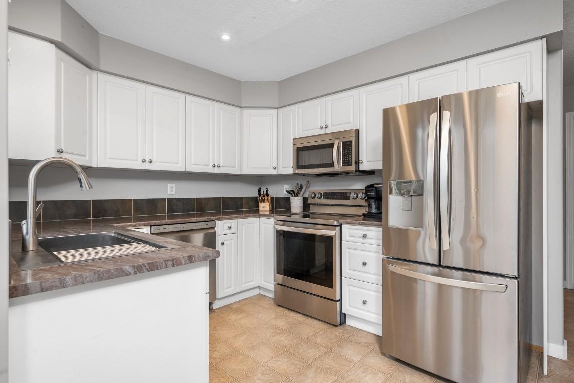 









5200


25th Ave

, 19,
Vernon,




BC
V1T 9V6

