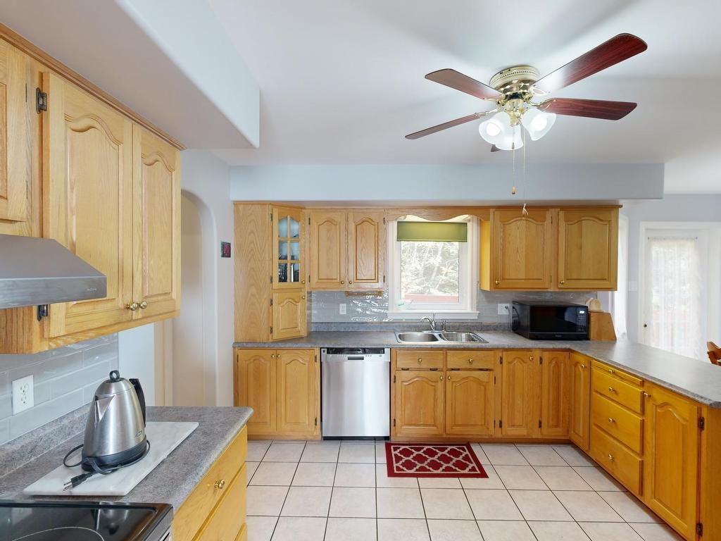 












15 Kara Court

,
Hammonds Plains,




NS
B4B 1L4

