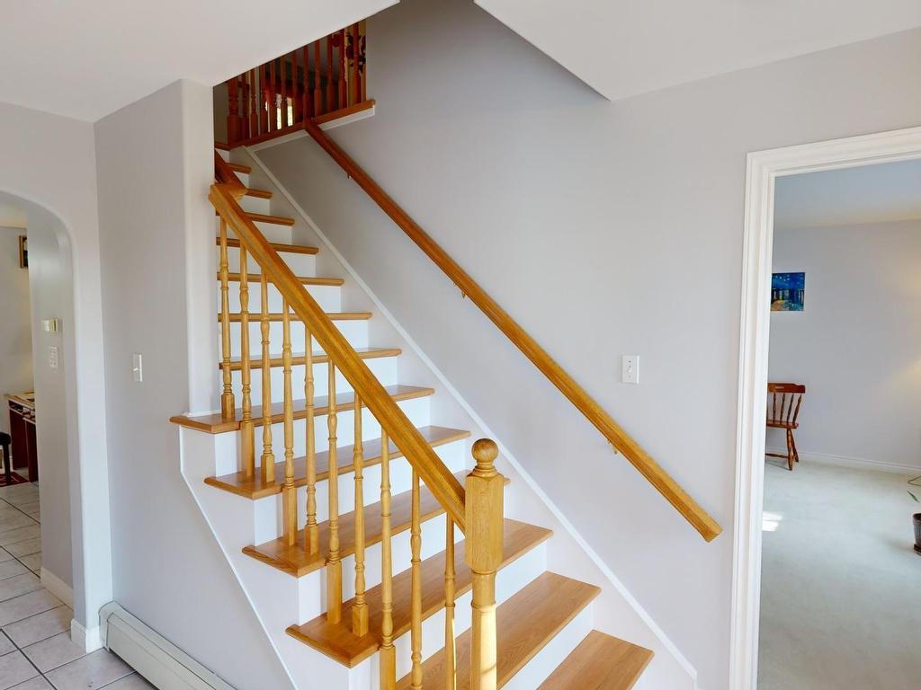 












15 Kara Court

,
Hammonds Plains,




NS
B4B 1L4

