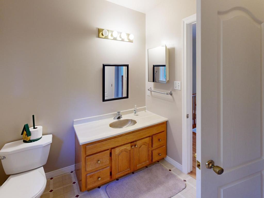 












15 Kara Court

,
Hammonds Plains,




NS
B4B 1L4

