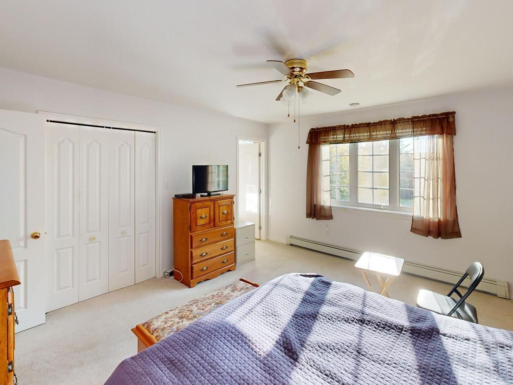 












15 Kara Court

,
Hammonds Plains,




NS
B4B 1L4

