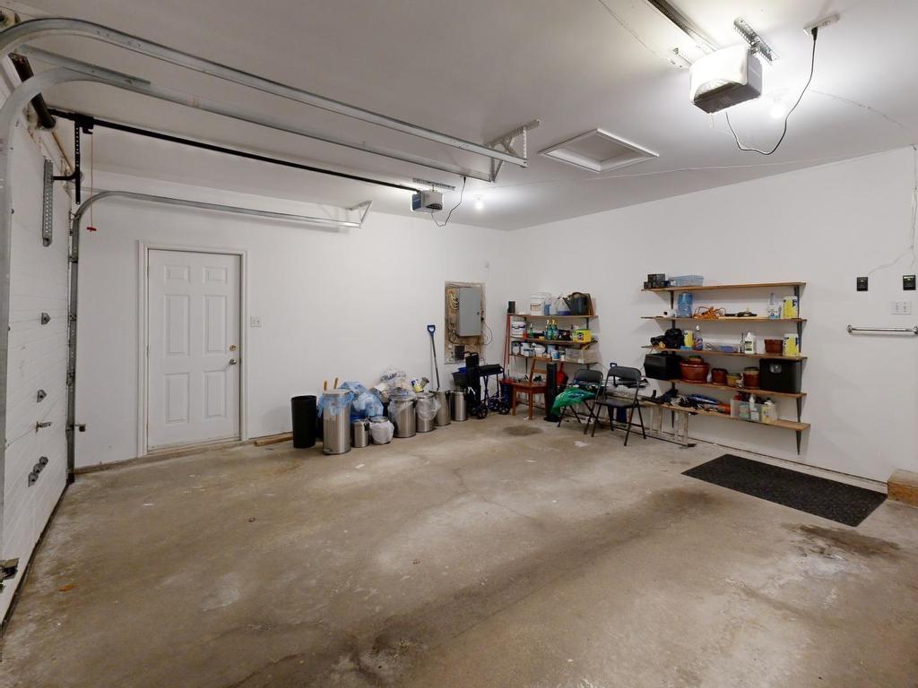 












15 Kara Court

,
Hammonds Plains,




NS
B4B 1L4

