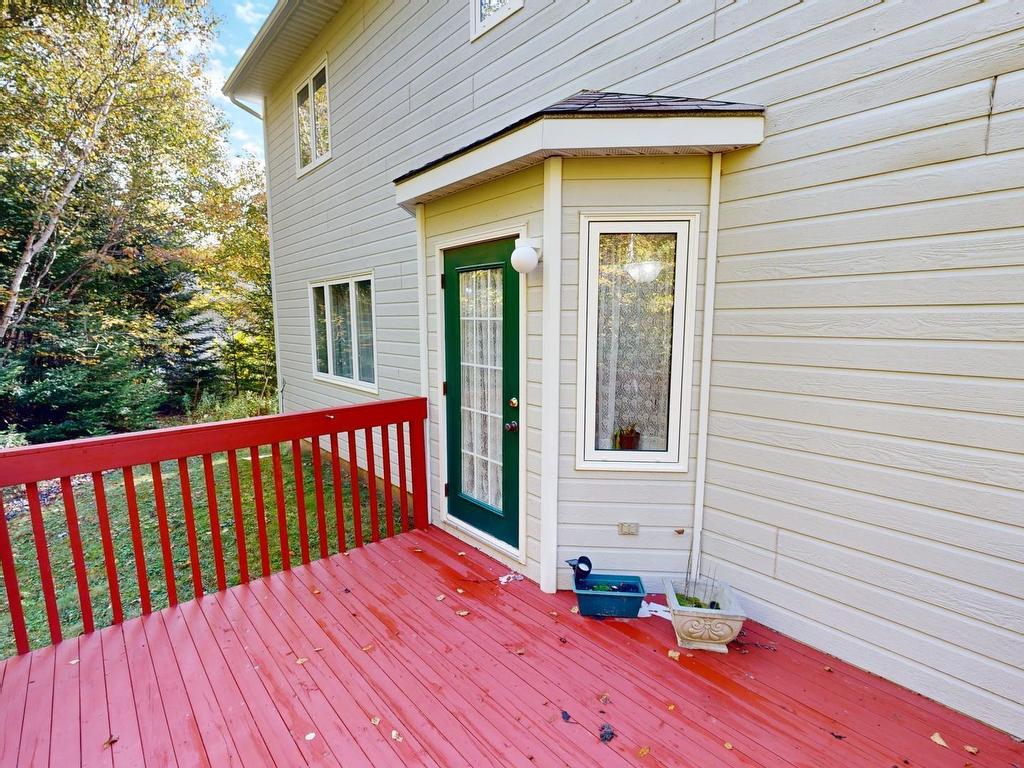 












15 Kara Court

,
Hammonds Plains,




NS
B4B 1L4

