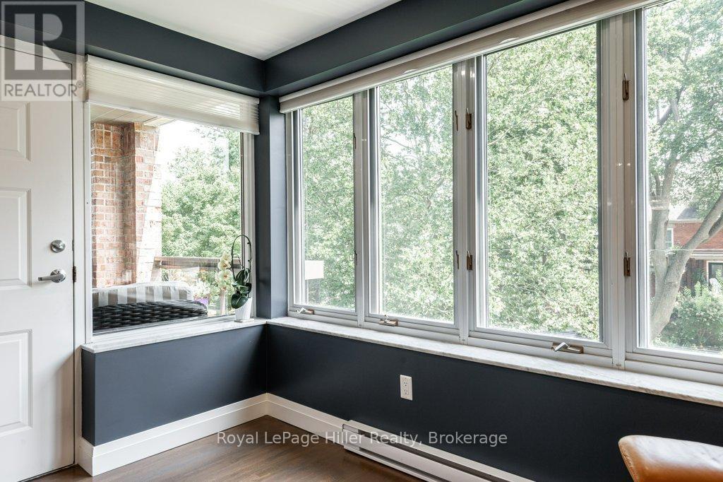 












205 - 30 FRONT STREET

,
Stratford,




Ontario
N5A7S3

