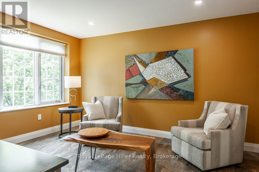 












205 - 30 FRONT STREET

,
Stratford,




Ontario
N5A7S3

