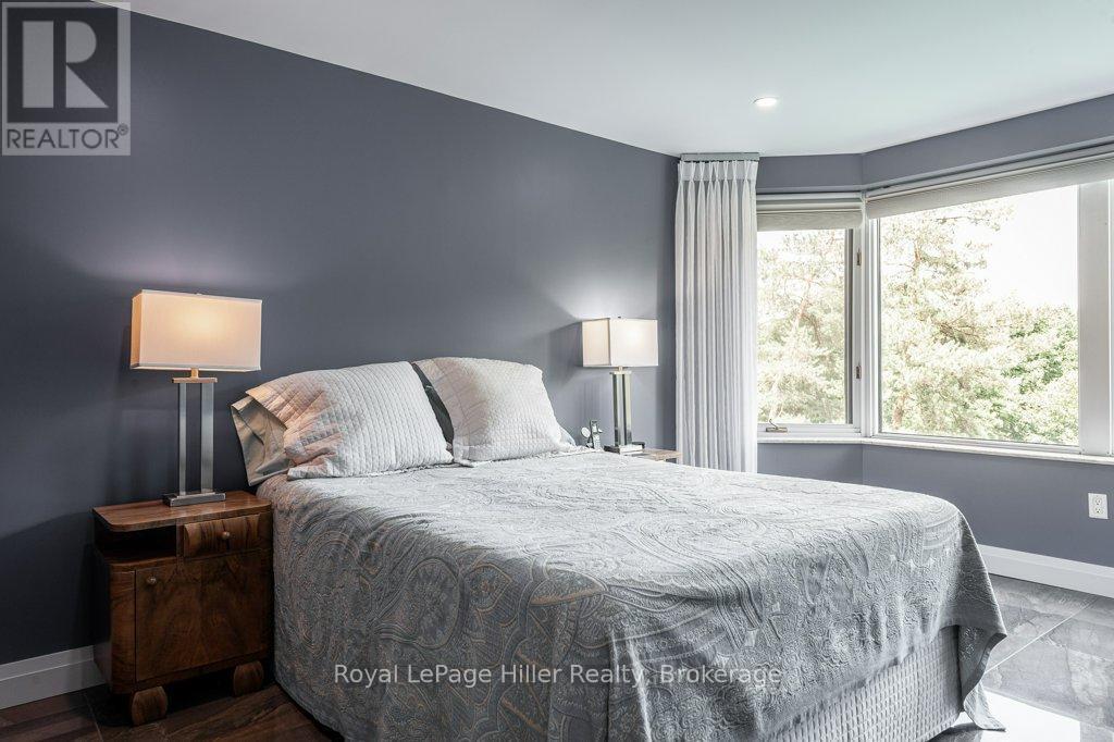 












205 - 30 FRONT STREET

,
Stratford,




Ontario
N5A7S3

