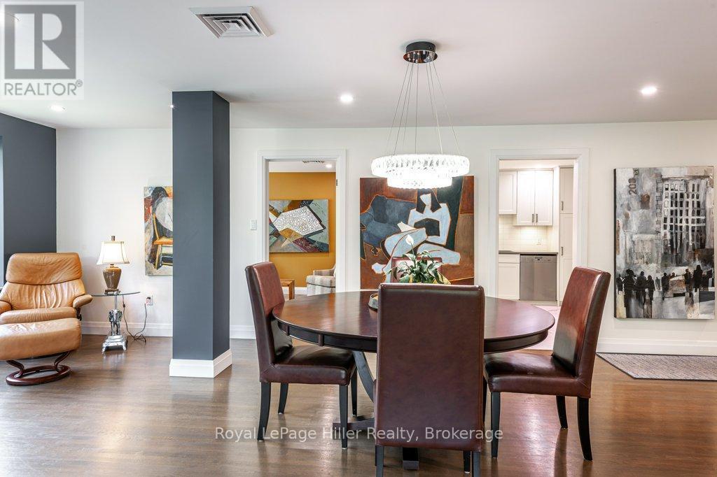 












205 - 30 FRONT STREET

,
Stratford,




Ontario
N5A7S3

