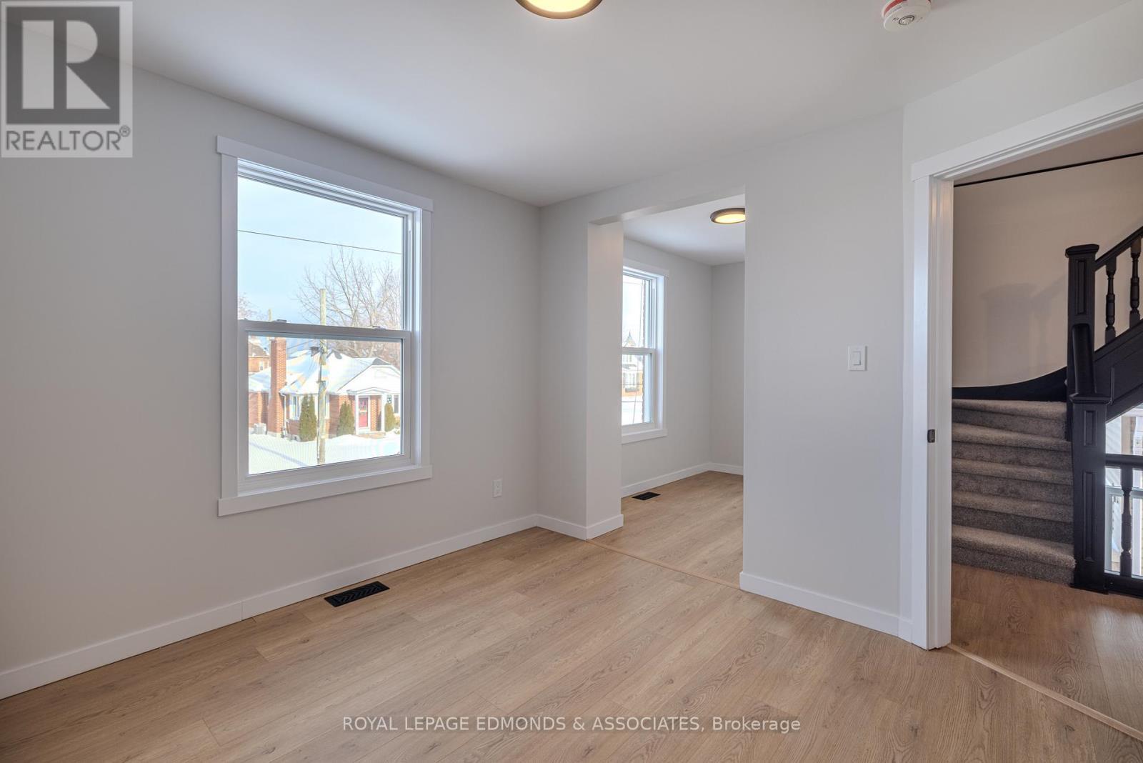 












204 MCALLISTER STREET

,
Pembroke,




Ontario
K8A3G2

