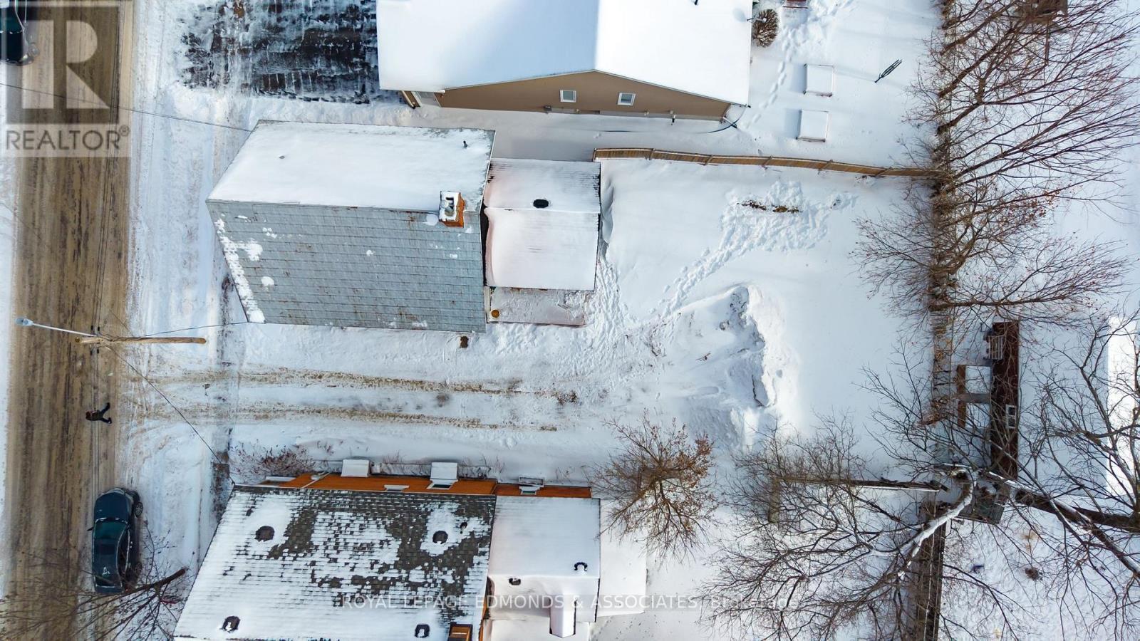 












204 MCALLISTER STREET

,
Pembroke,




Ontario
K8A3G2

