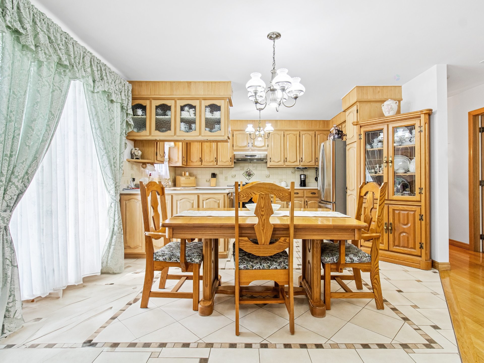 









10


Rue Janick

,
Brownsburg-Chatham,




QC
J8G1P3

