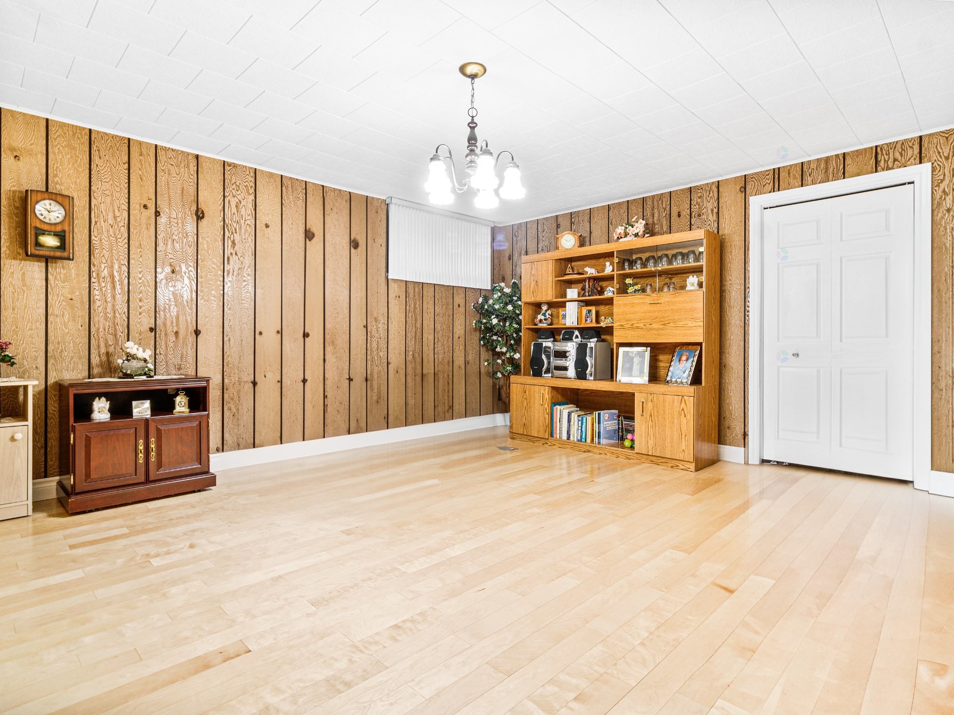 









10


Rue Janick

,
Brownsburg-Chatham,




QC
J8G1P3

