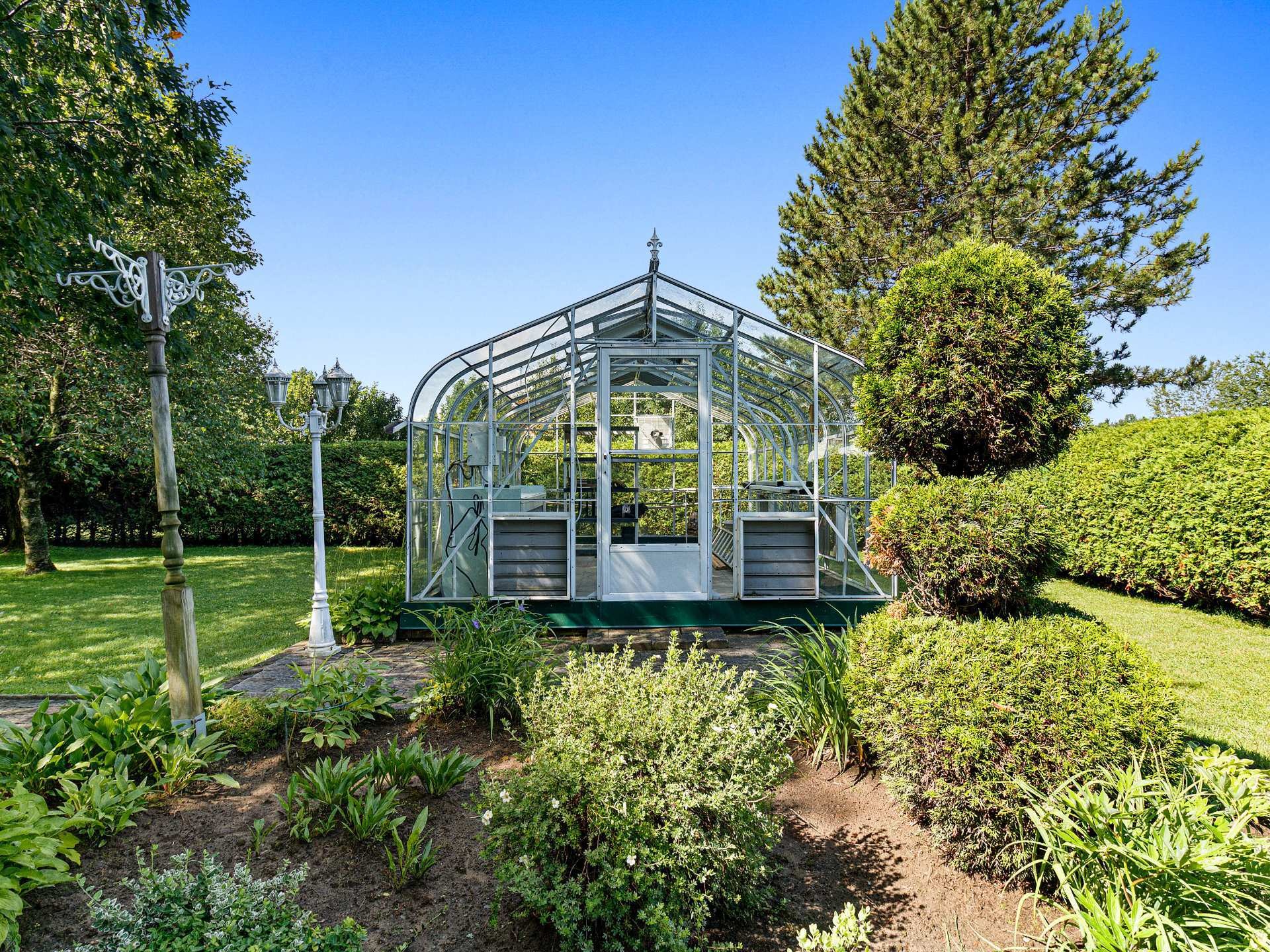 









10


Rue Janick

,
Brownsburg-Chatham,




QC
J8G1P3

