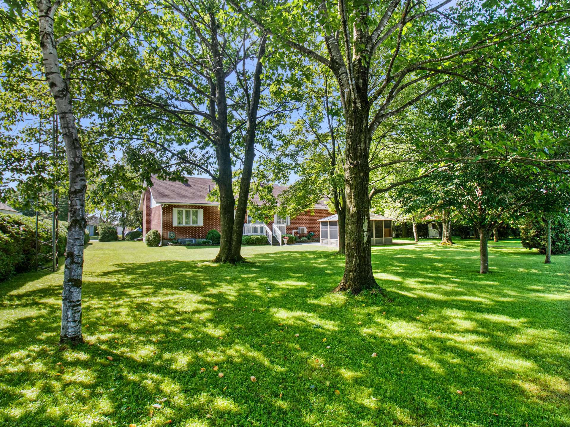 









10


Rue Janick

,
Brownsburg-Chatham,




QC
J8G1P3

